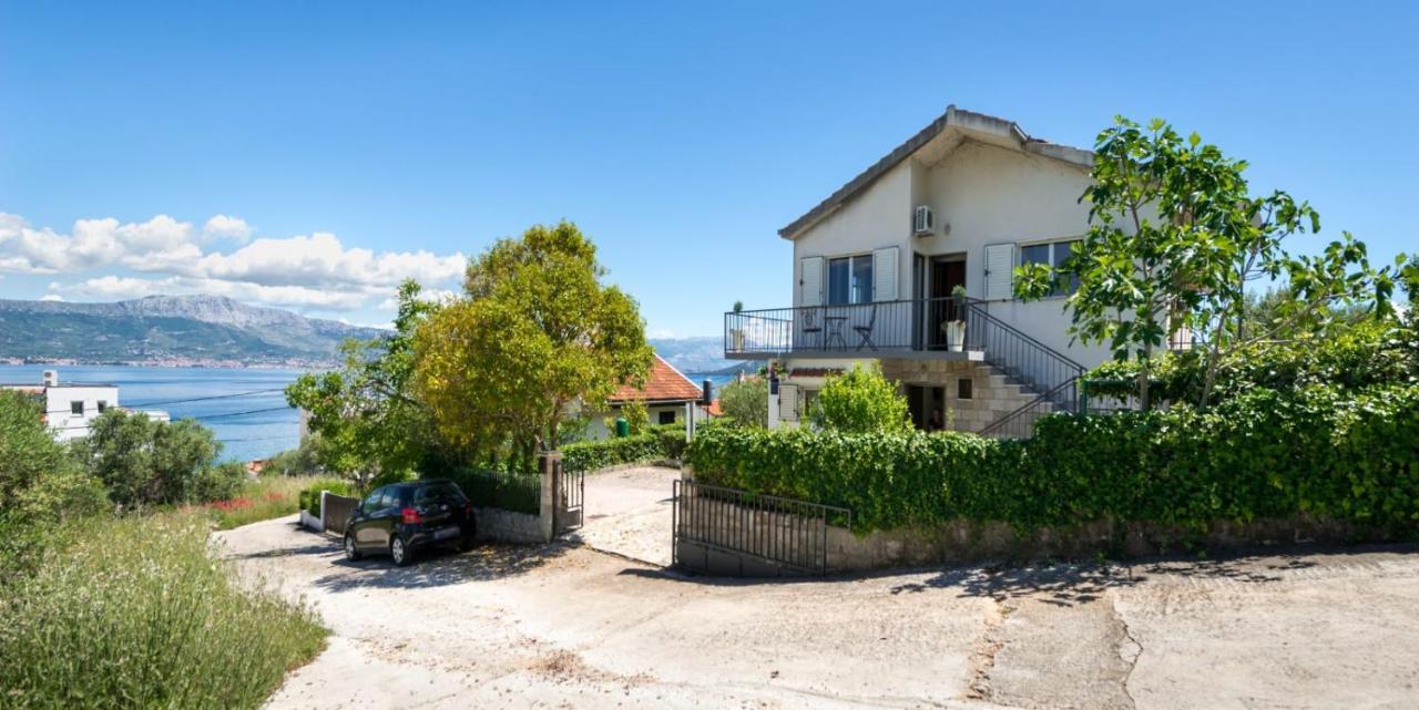 Holiday Home Kalinic Slatine Eksteriør bilde